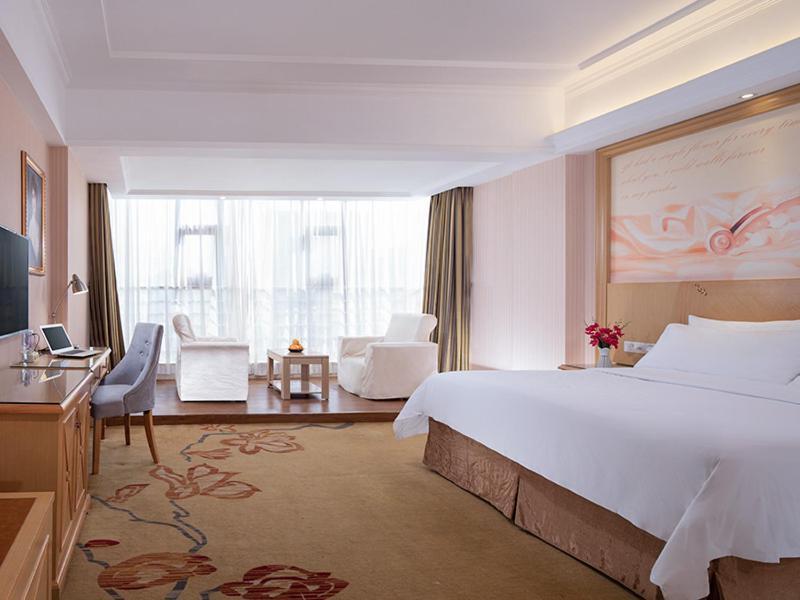 Vienna Hotel Guangzhou Panyu Huanan Country Garden Екстер'єр фото